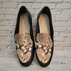 Aldo Black Snakeskin Flats/Loafers - Size 8.5